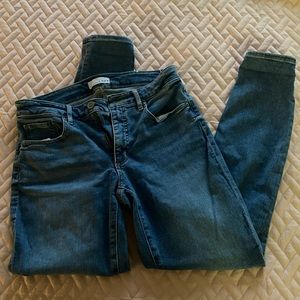 Ann Taylor Loft Curvy Skinny Crop Jean